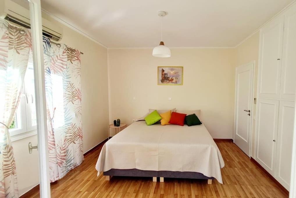 Glyfada Path Of Poets Apartamento Atenas Exterior foto